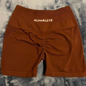 Alphalete amplify shorts